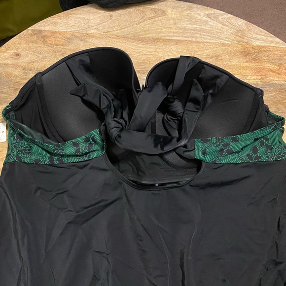 Hot Topic Swimsuit - Picture 3 of 5